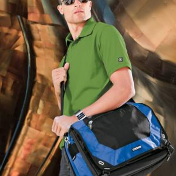 OGIO® CORPORATE CITY MESSENGER. 24.6L Thumbnail